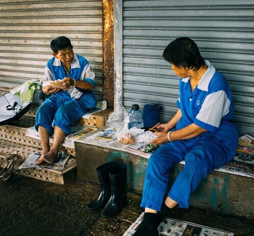 五问五答：回应调整最低工资的争议 - 图像