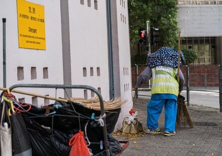 Image of Hong Kong’s new minimum wage still fails the working poor as wealth gap widens