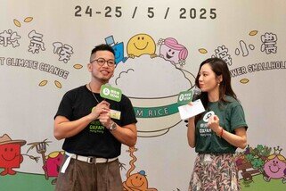 乐施大使徐智勇先生（小肥）表示十分认同乐施会「助人自助」的工作手法，并呼吁大家24及25号多多支持乐施米义卖大行动。