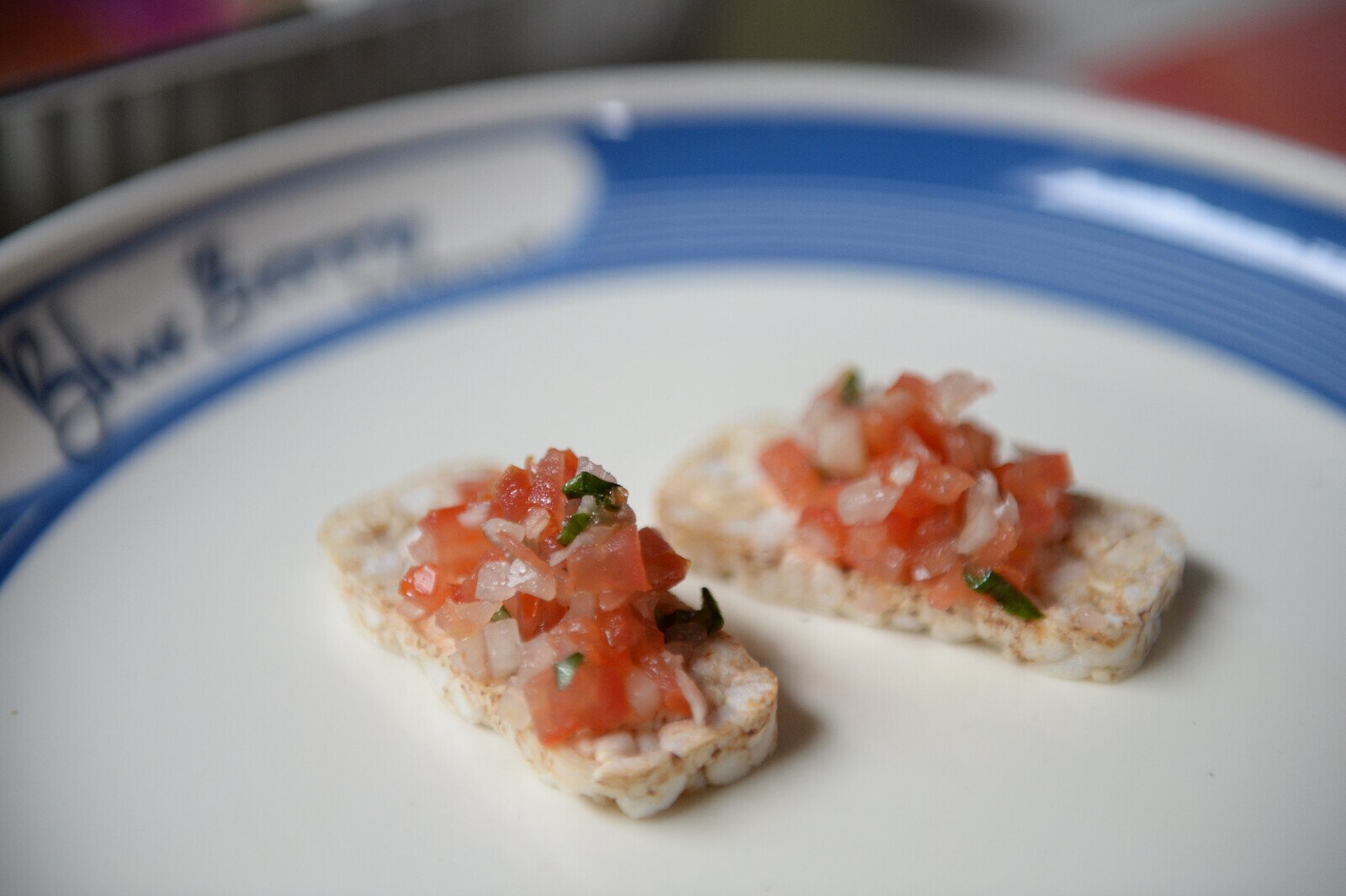 琳琳带同自制的意式小食蕃茄莎莎（Bruschetta）给在场嘉宾及学生品尝。