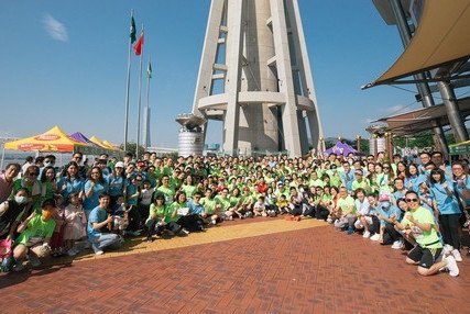 「樂施競跑旅遊塔」圓滿舉行 超過500位健兒、越野跑手張盈與一眾藝人成功挑戰澳門頂點61層 - 圖像